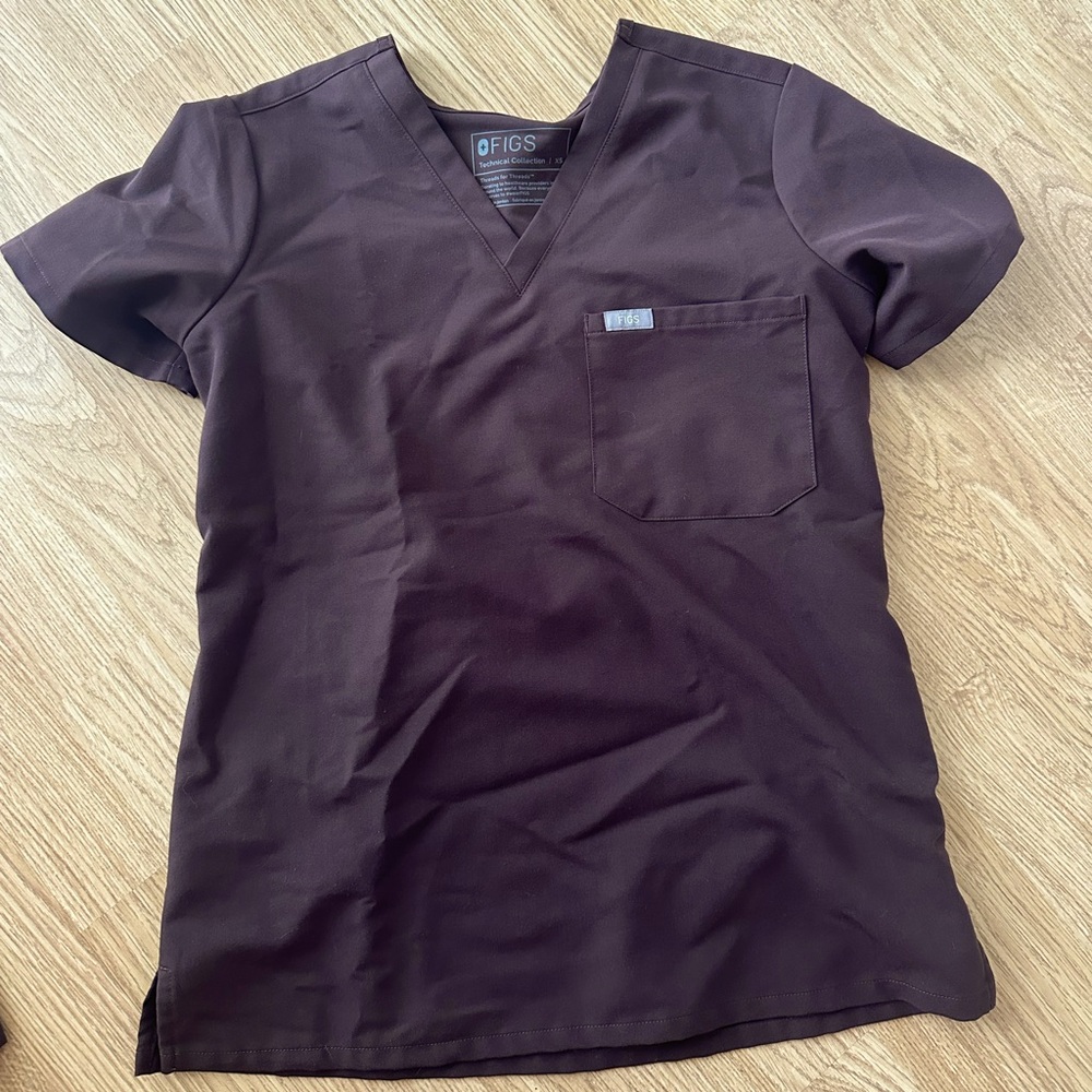 Figs Women’s scrub top